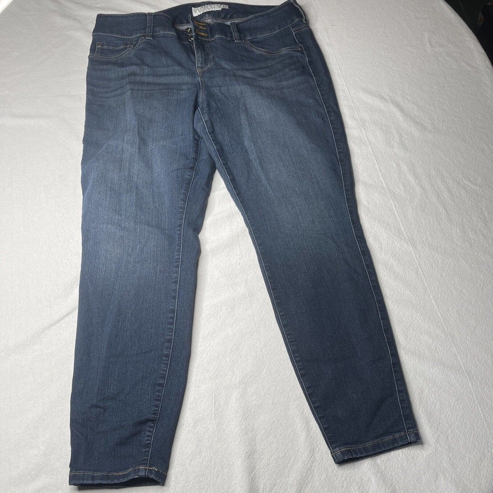 TORRID Jeggings Skinny Jeans Size 18R Zip blue pants denim stretch inseam 27.5”